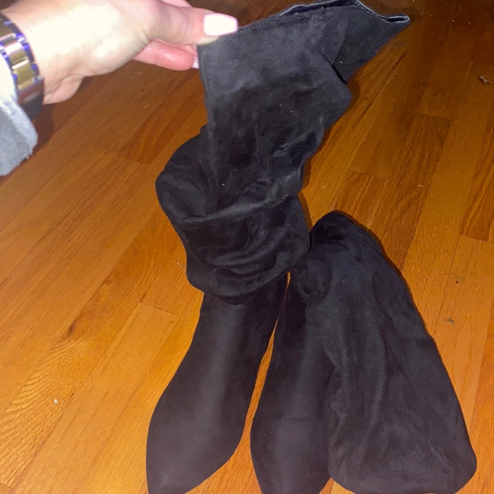 NWOT Rue21 black slouch calf boots size 9